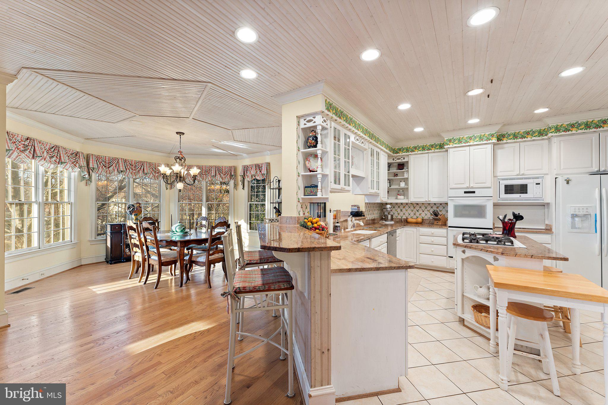 SENECA HUNT - Residential