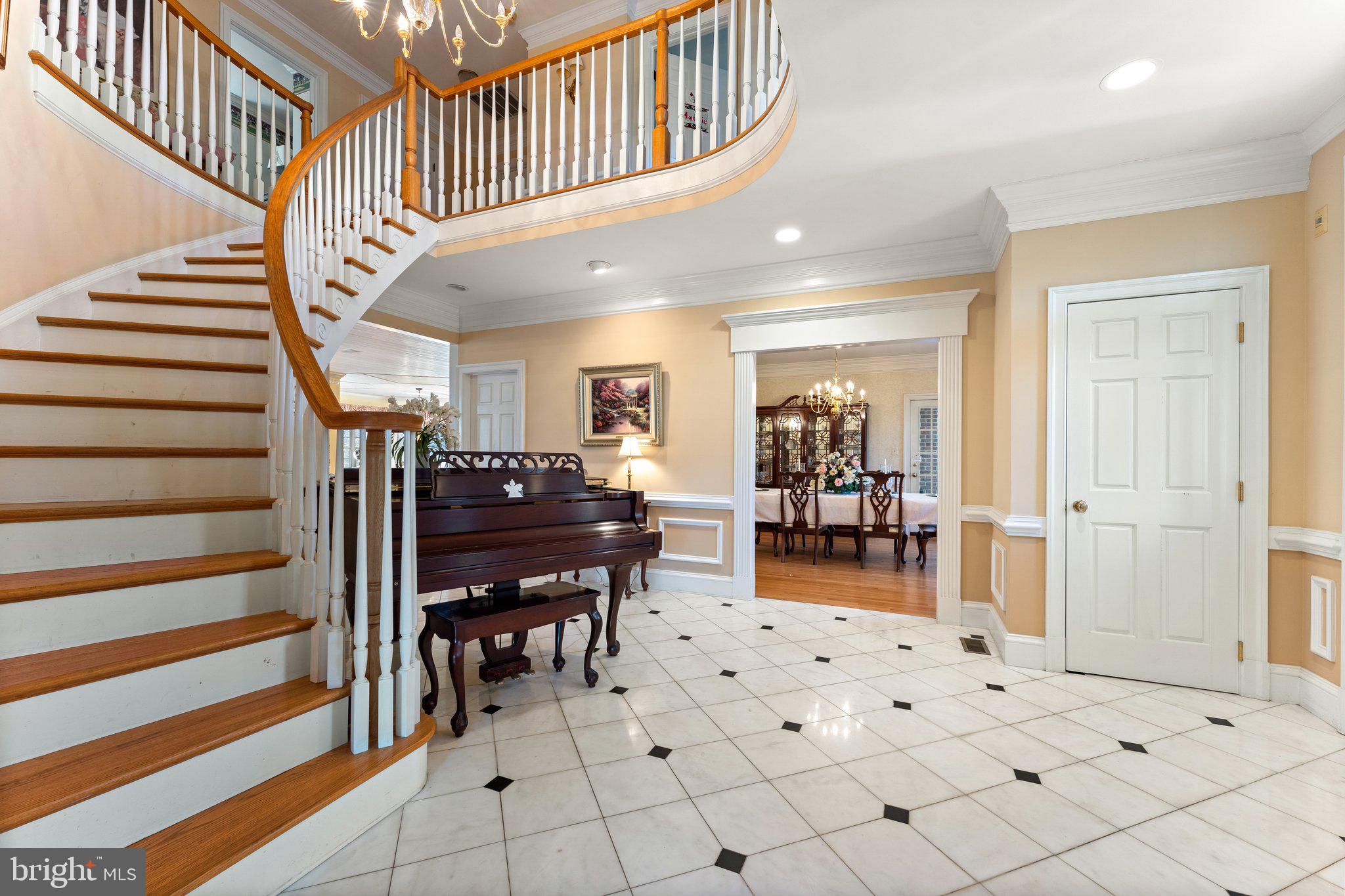 SENECA HUNT - Residential