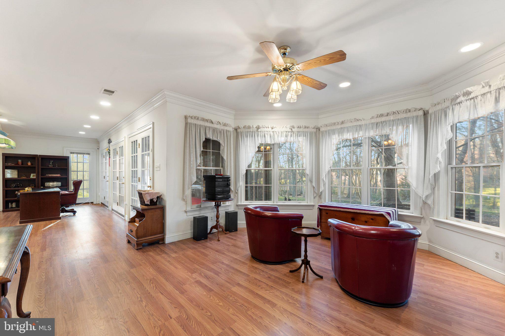 SENECA HUNT - Residential