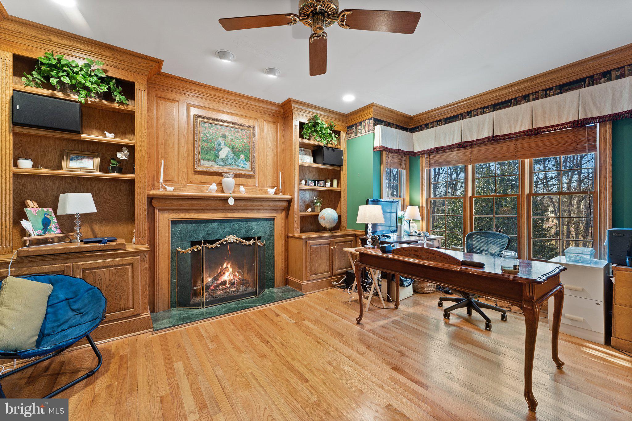 SENECA HUNT - Residential