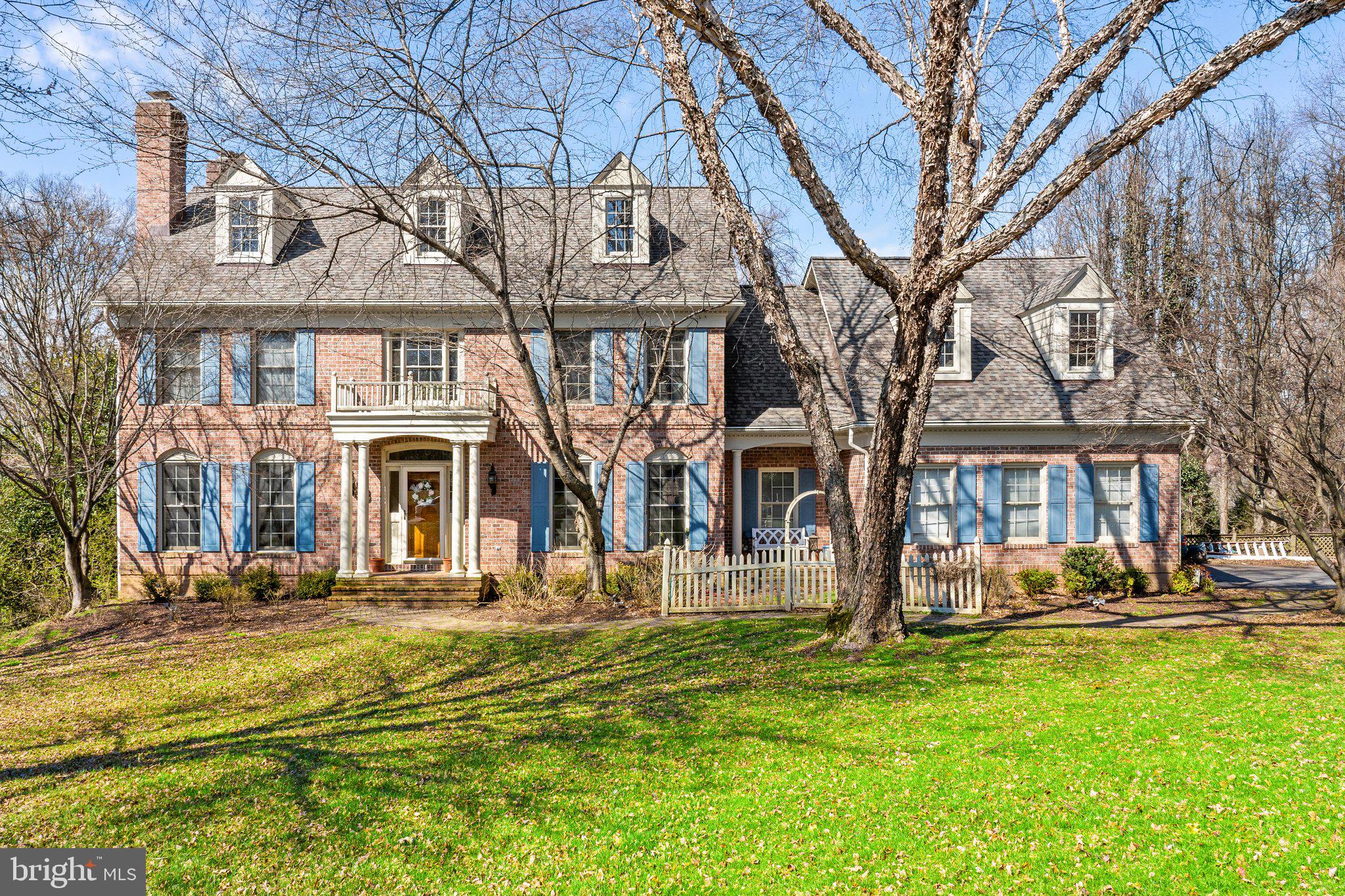 SENECA HUNT - Residential