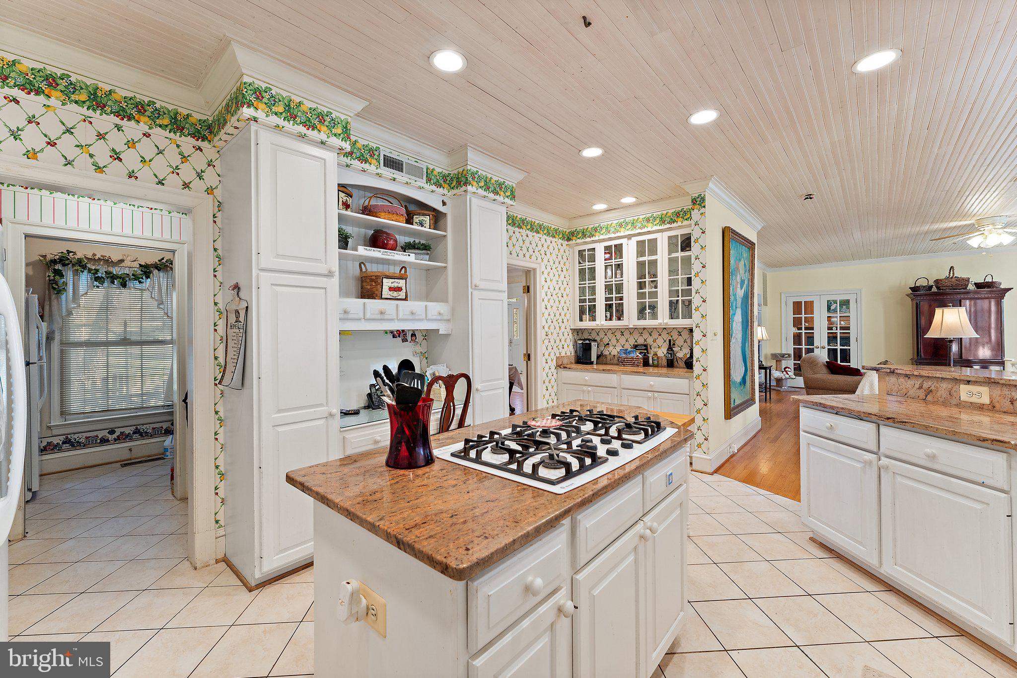 SENECA HUNT - Residential