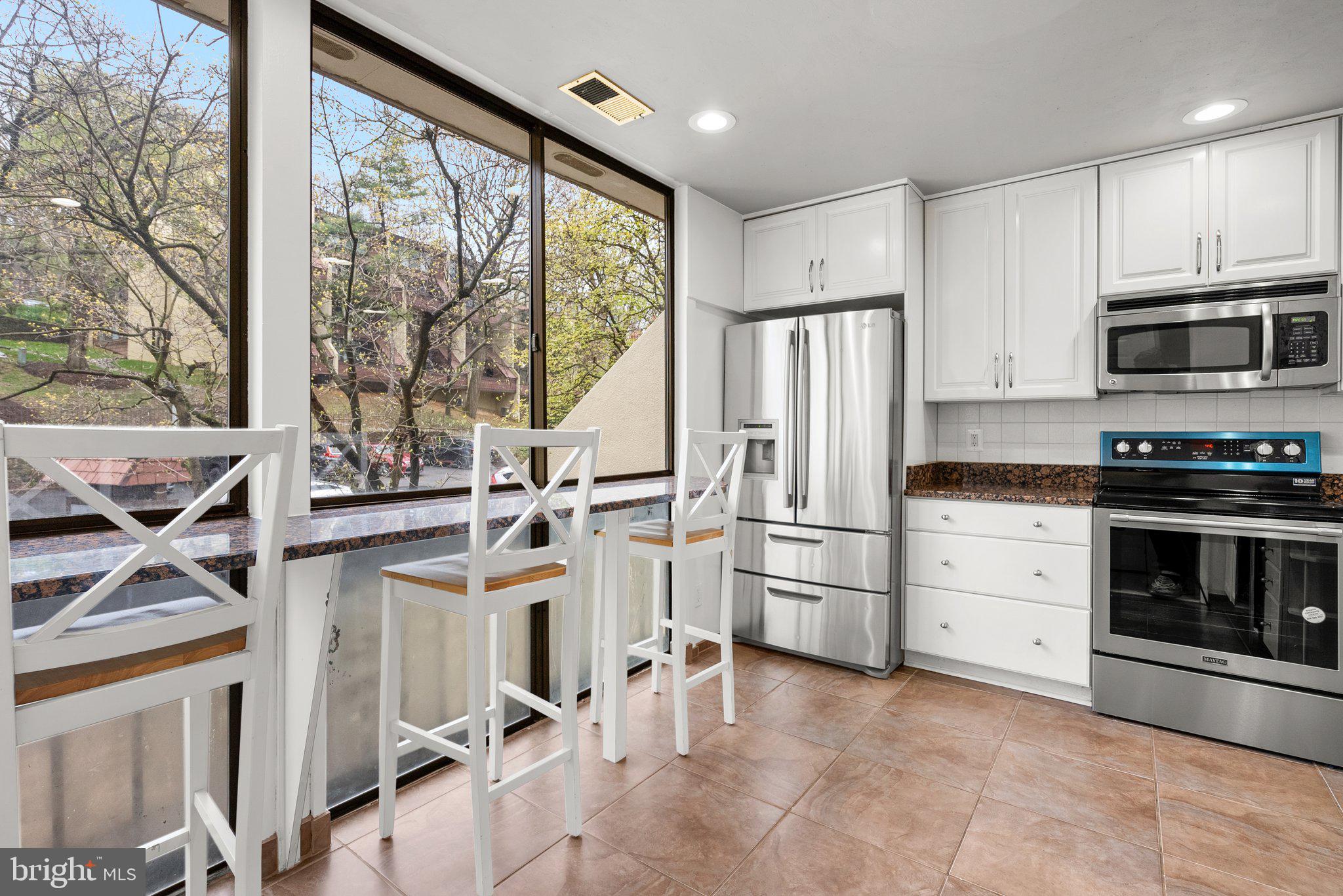 CONCORD MEWS - Residential Lease