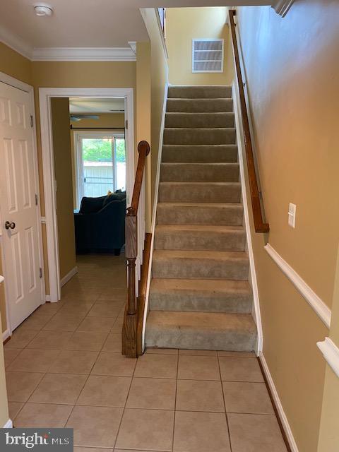 POWELLS RUN VILLAGE COND - Residential Lease