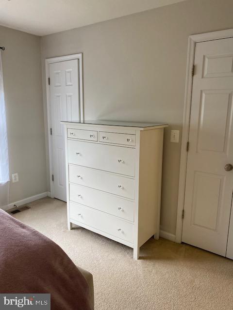 POWELLS RUN VILLAGE COND - Residential Lease