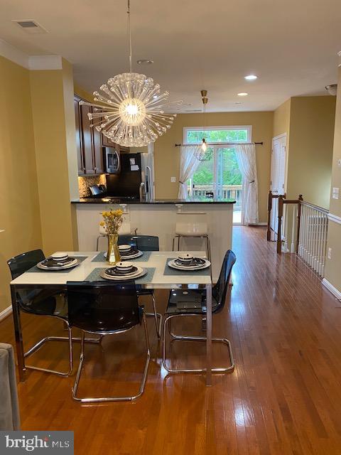 POWELLS RUN VILLAGE COND - Residential Lease