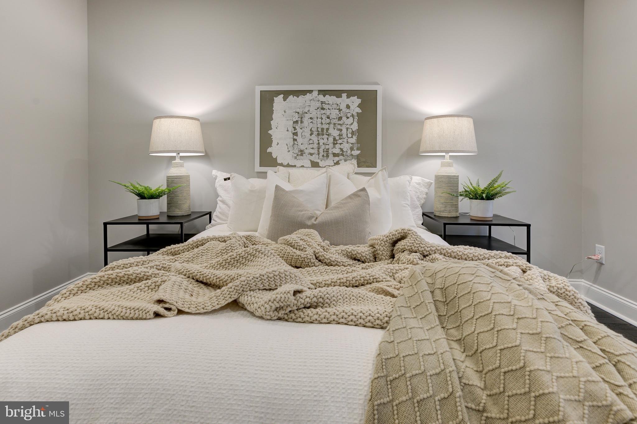 PATTERSON PARK - Residential