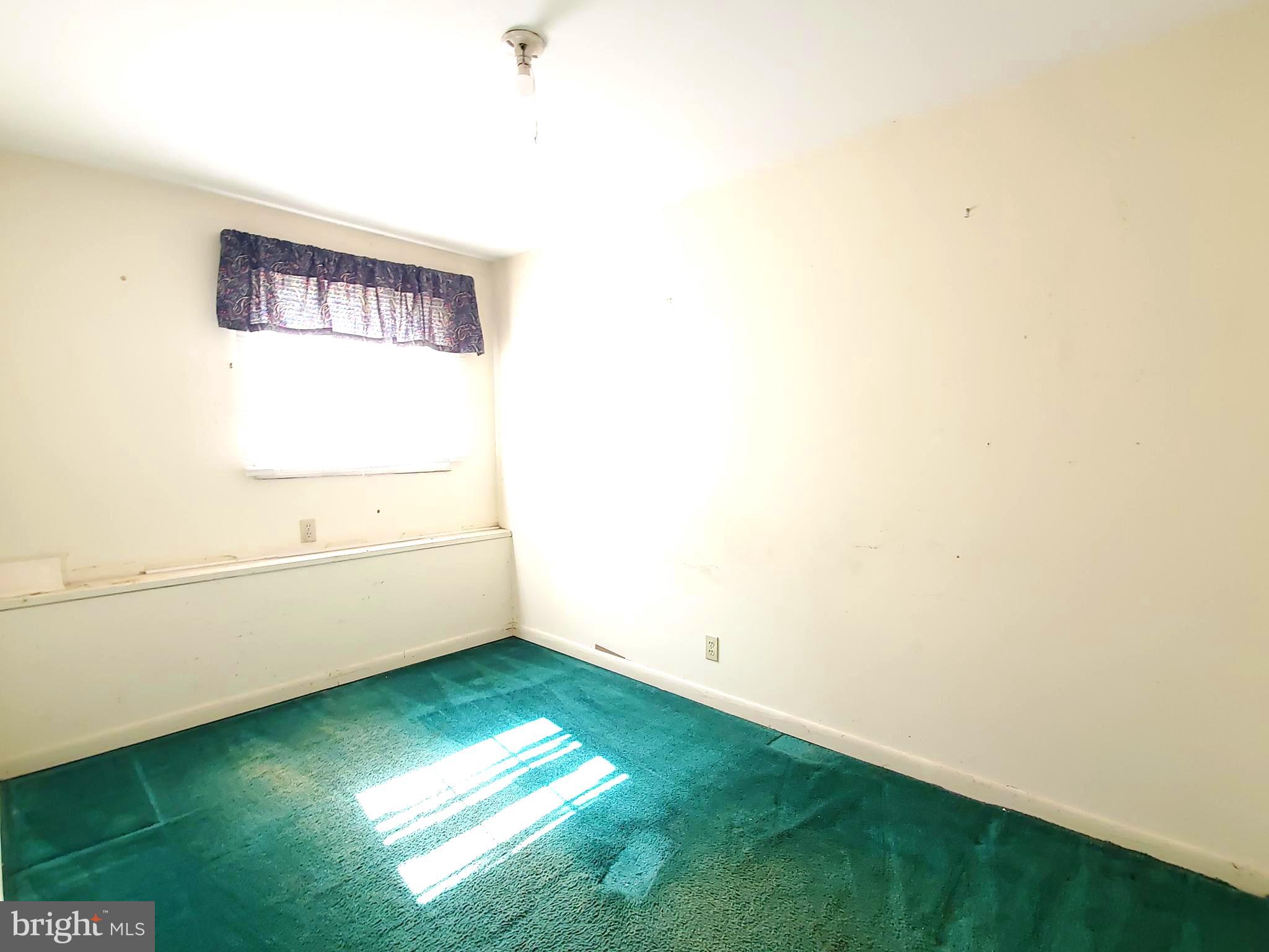 NORTH INDIAN HEAD ESTATES - Residential