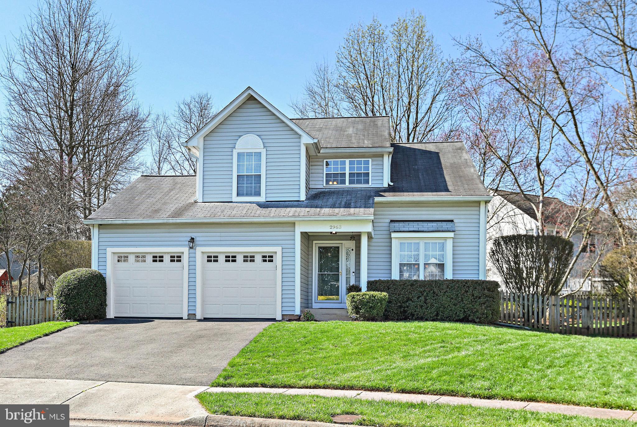 EMERALD CHASE - Residential