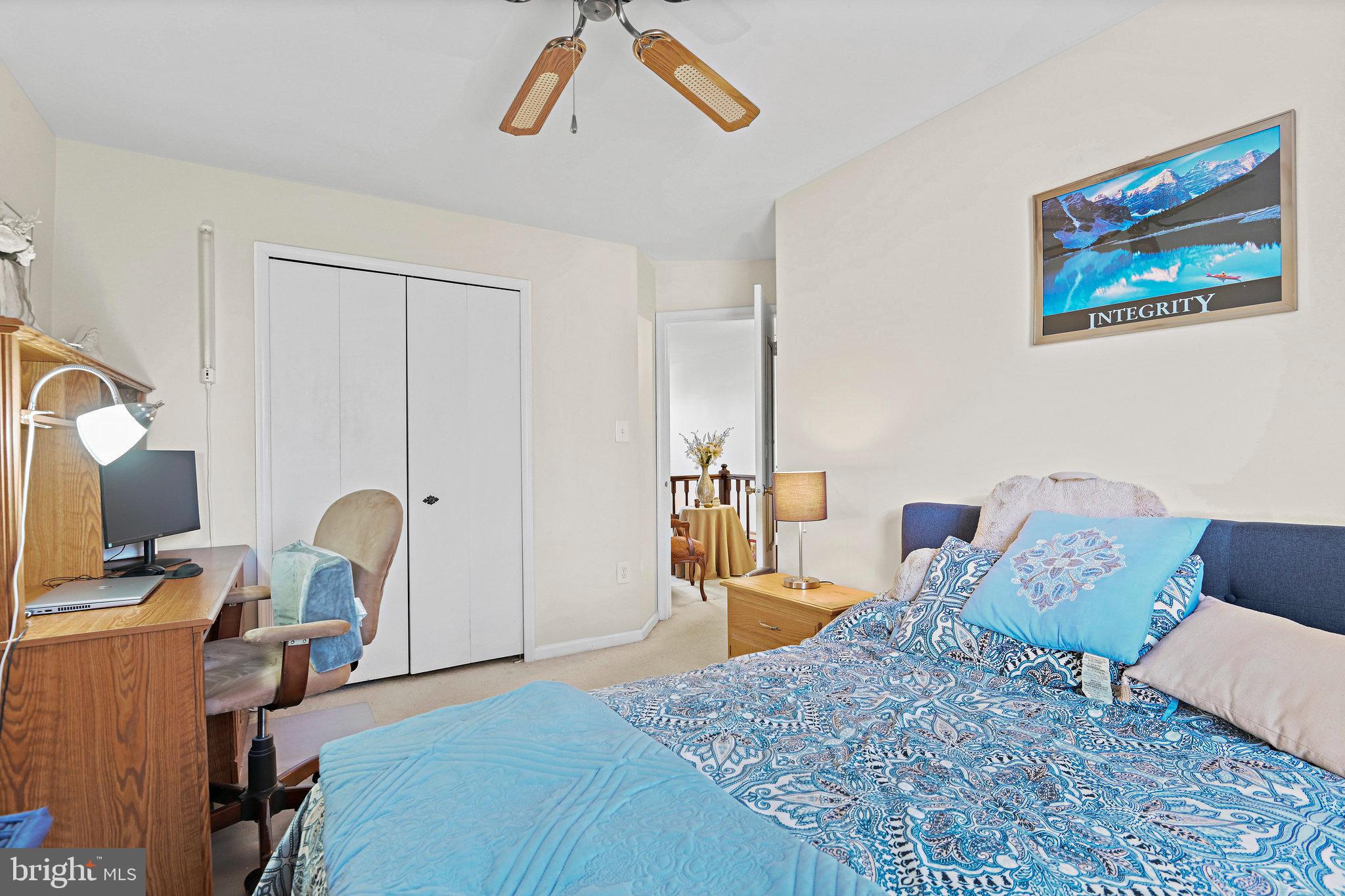 EMERALD CHASE - Residential