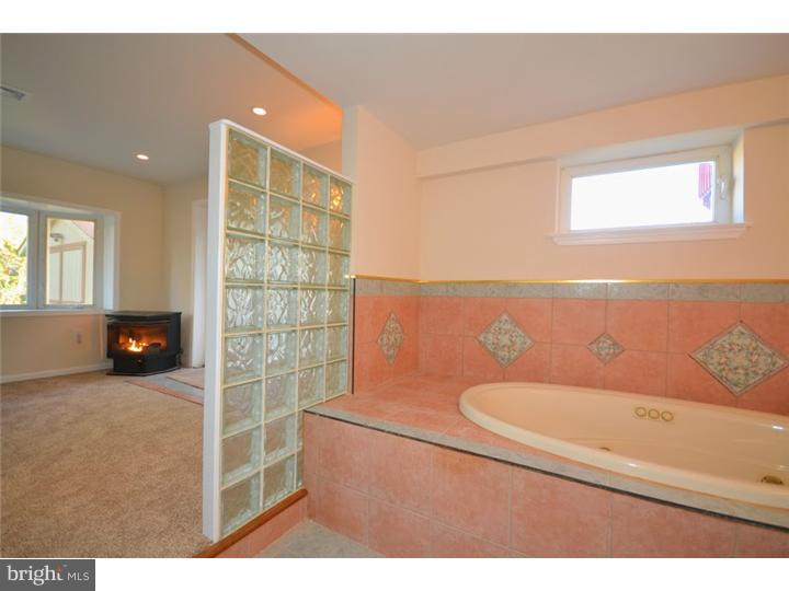 CHARLESTOWN MEADE - Residential