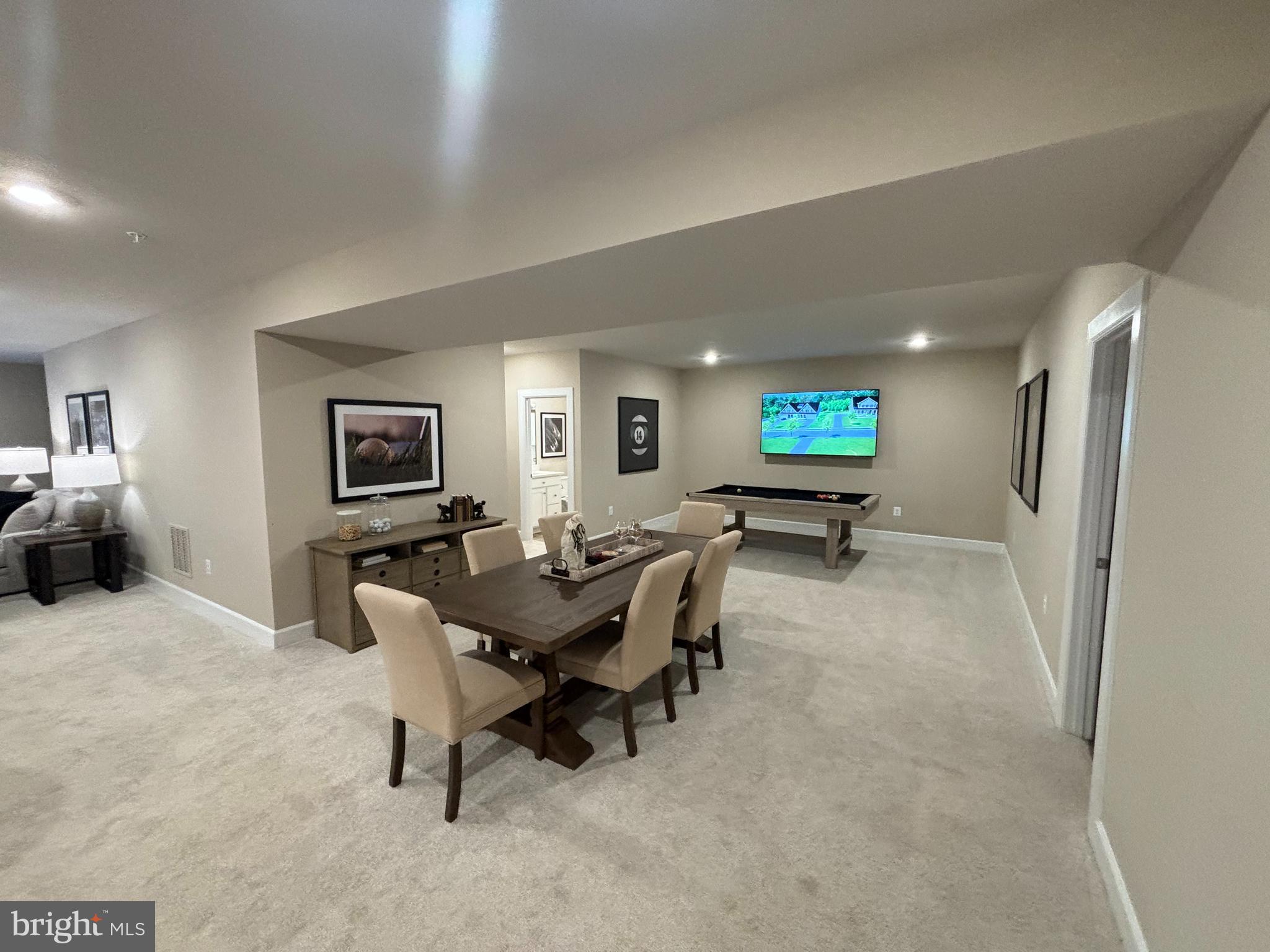 MAPLE HIGHLANDS - Residential