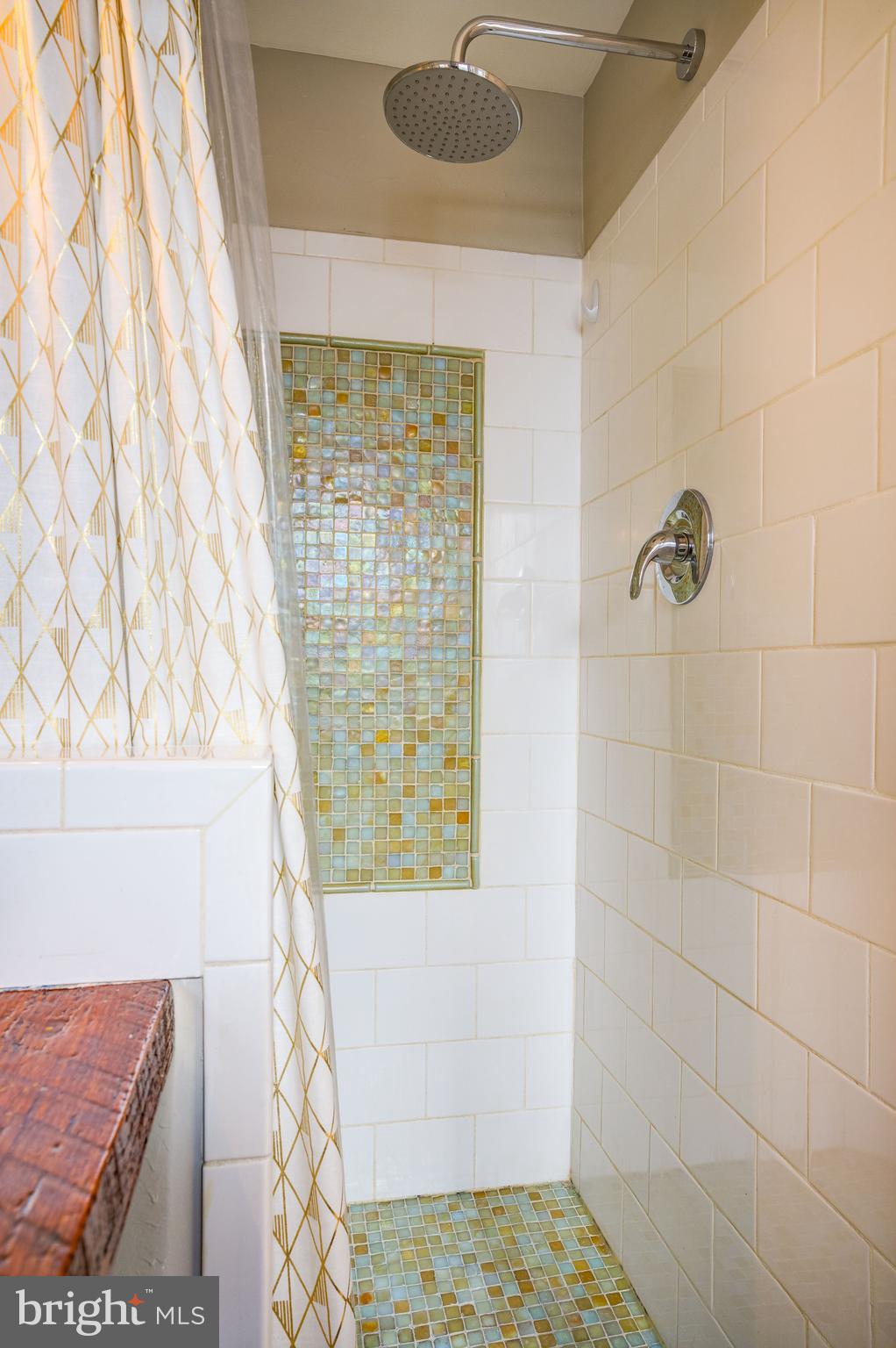 RIVERSIDE - Residential