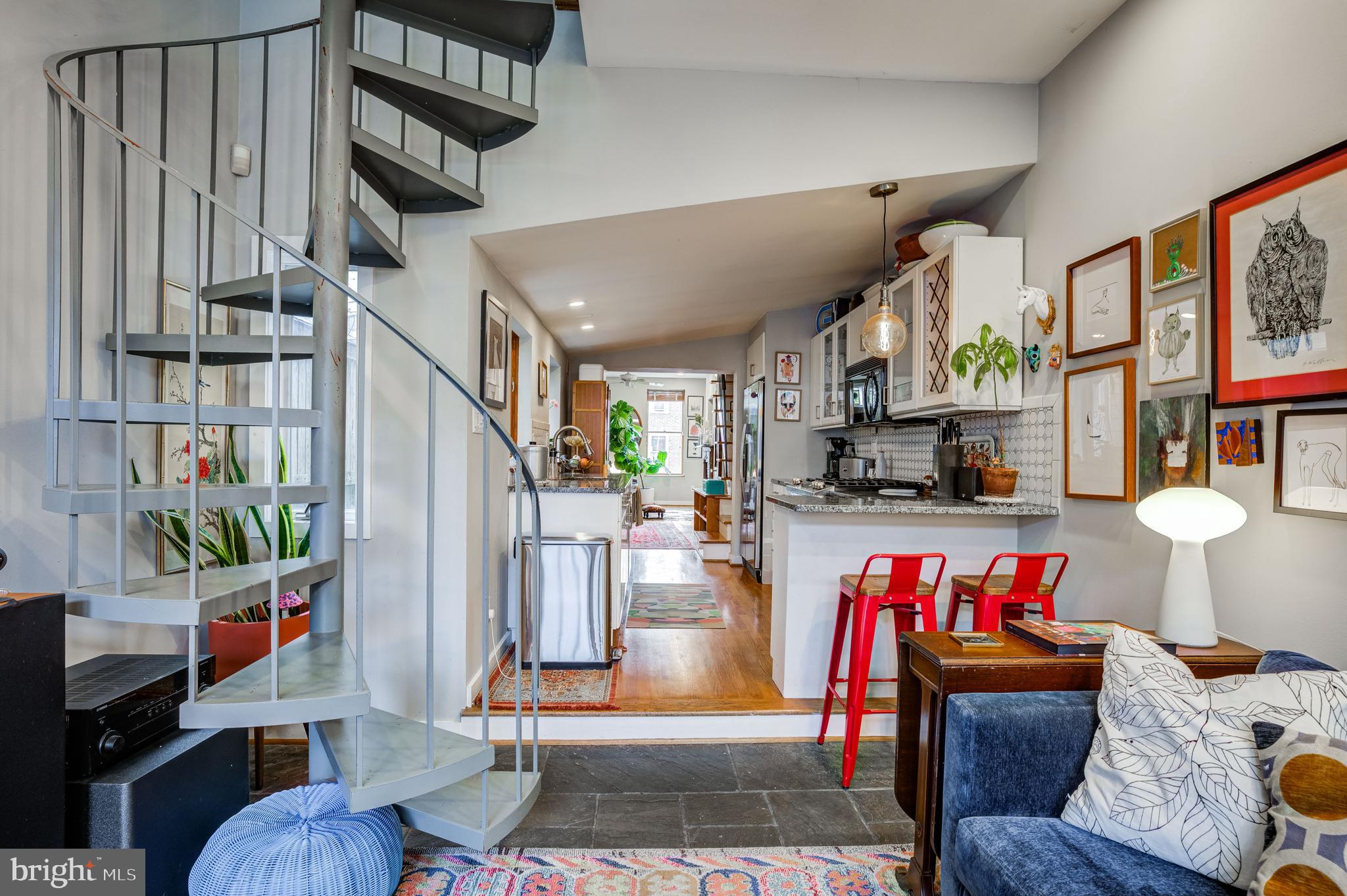 RIVERSIDE - Residential