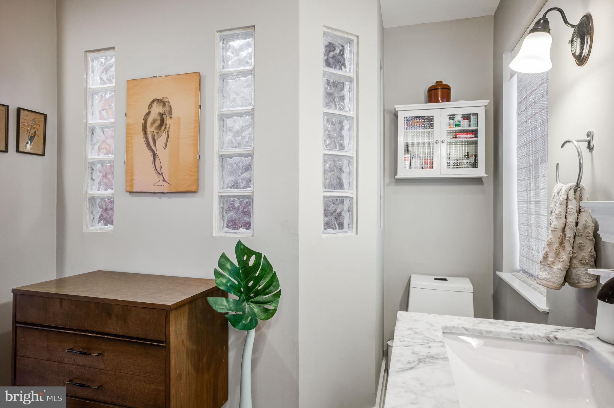 RIVERSIDE - Residential