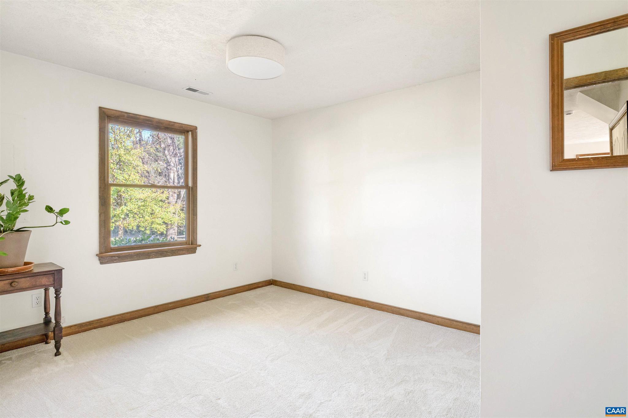 CUB CREEK - Residential