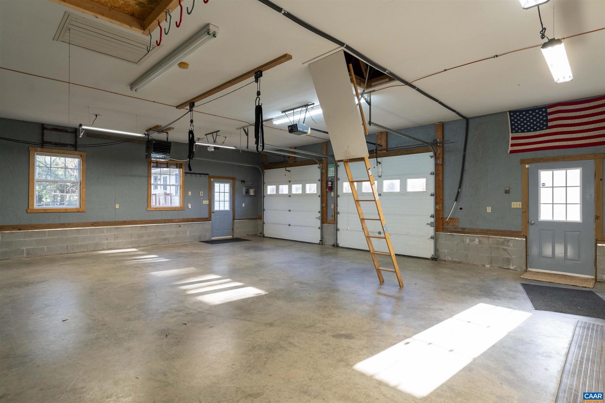 CUB CREEK - Residential