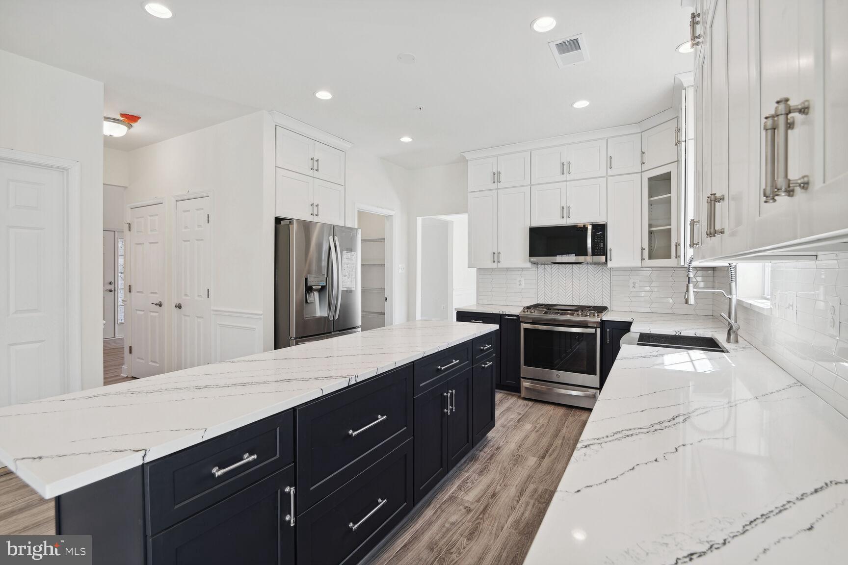 EDWARD T GROSS PROPERTY - Residential