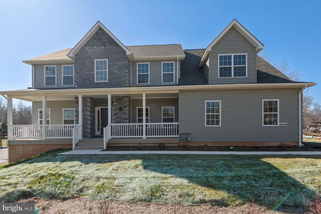 Photo of 10640 Gross Lane, BELTSVILLE, MD 20705 (MLS # MDPG2197026)