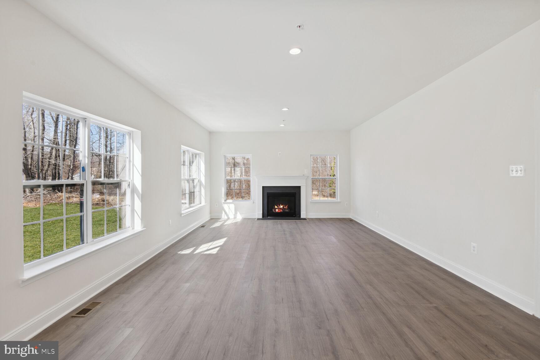 EDWARD T GROSS PROPERTY - Residential
