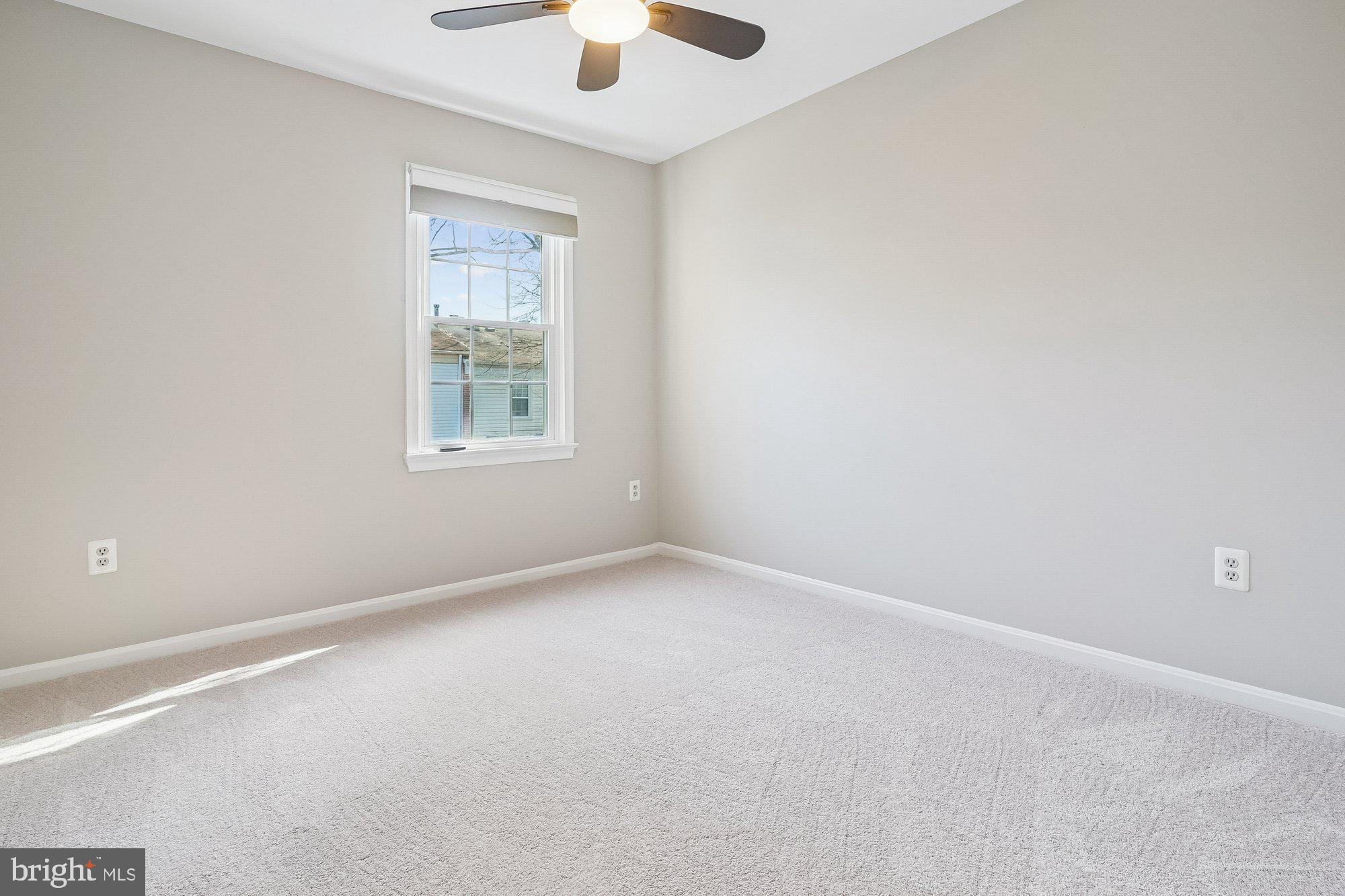 HILLSIDE COMMONS - Residential