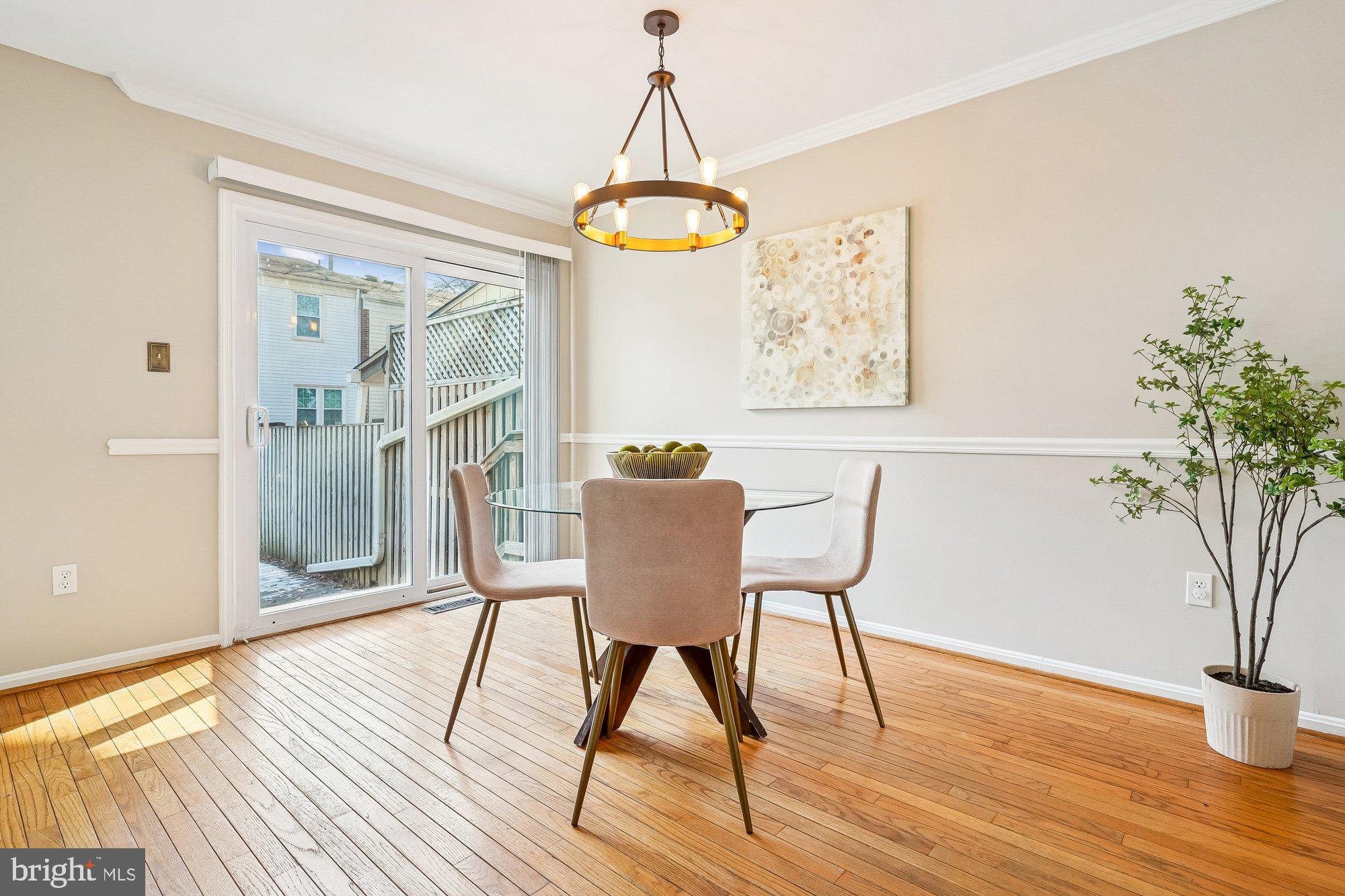 HILLSIDE COMMONS - Residential