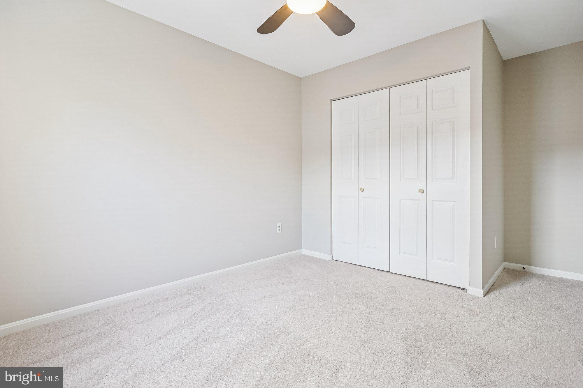 HILLSIDE COMMONS - Residential