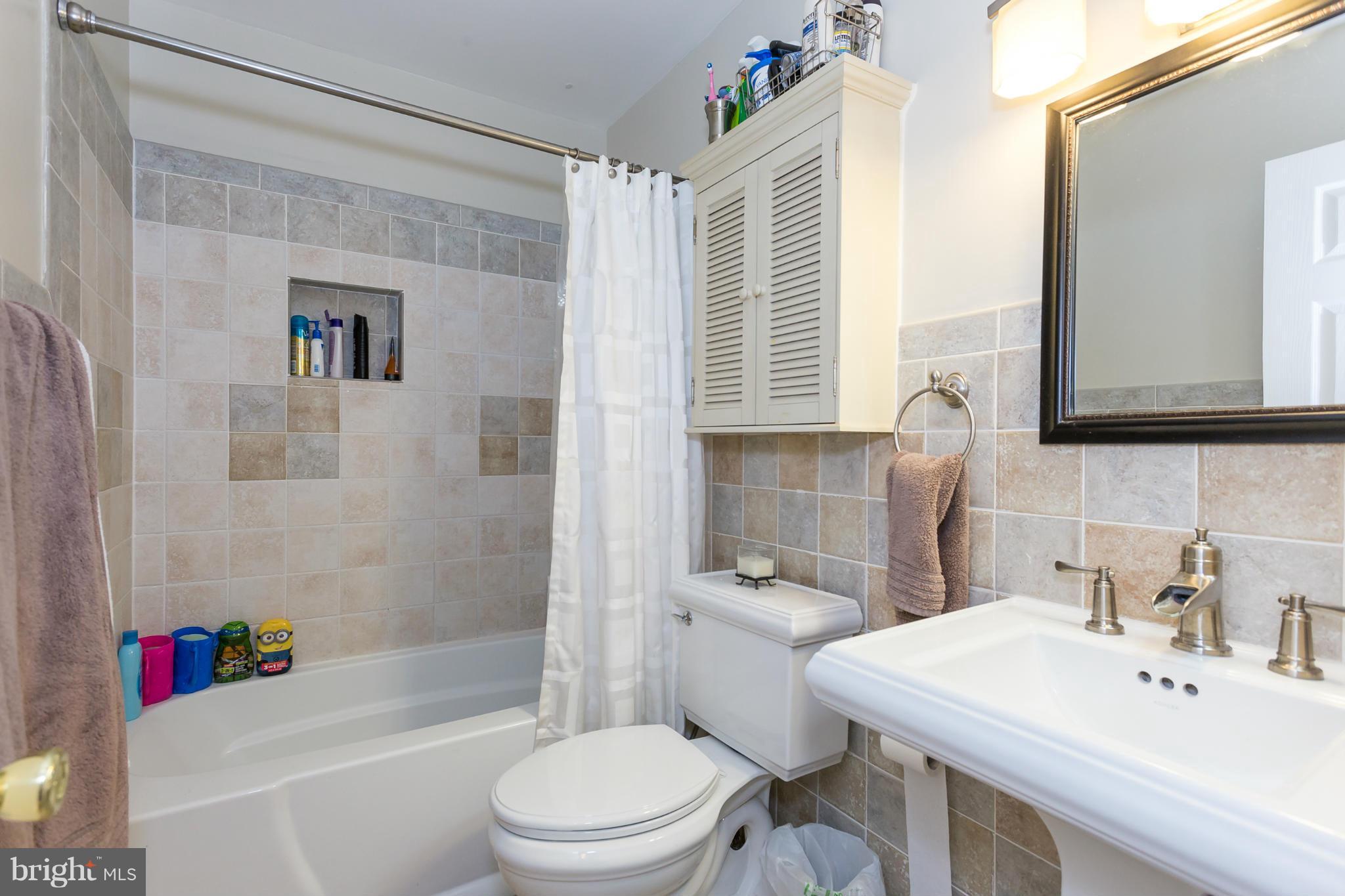 THE VILLAGE PARK - Residential