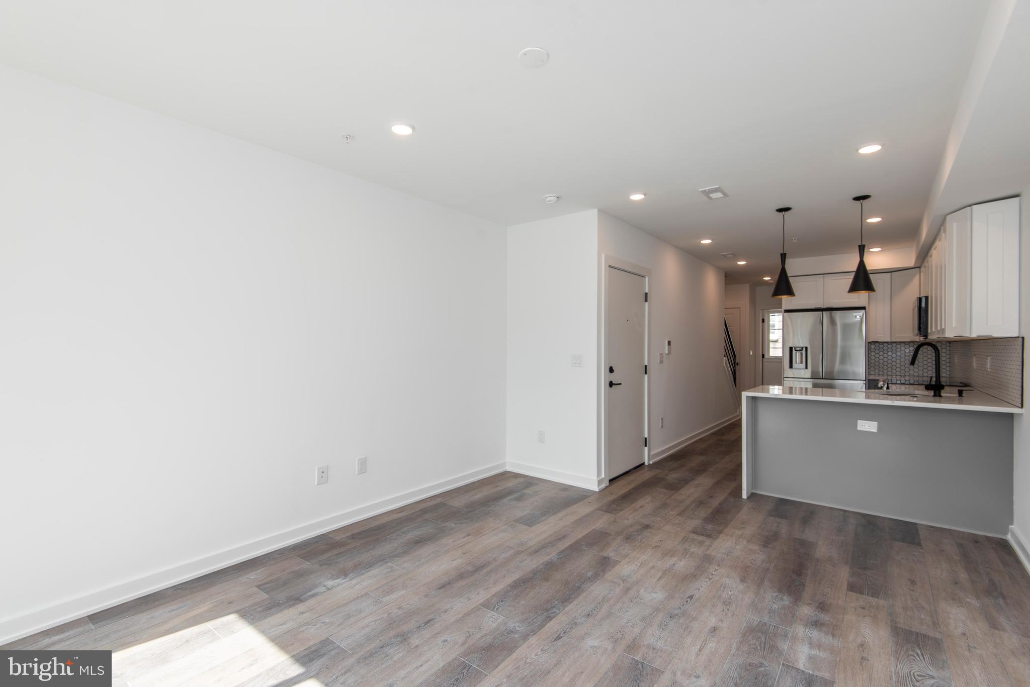 TEMPLE UNIVERSITY - Residential Lease