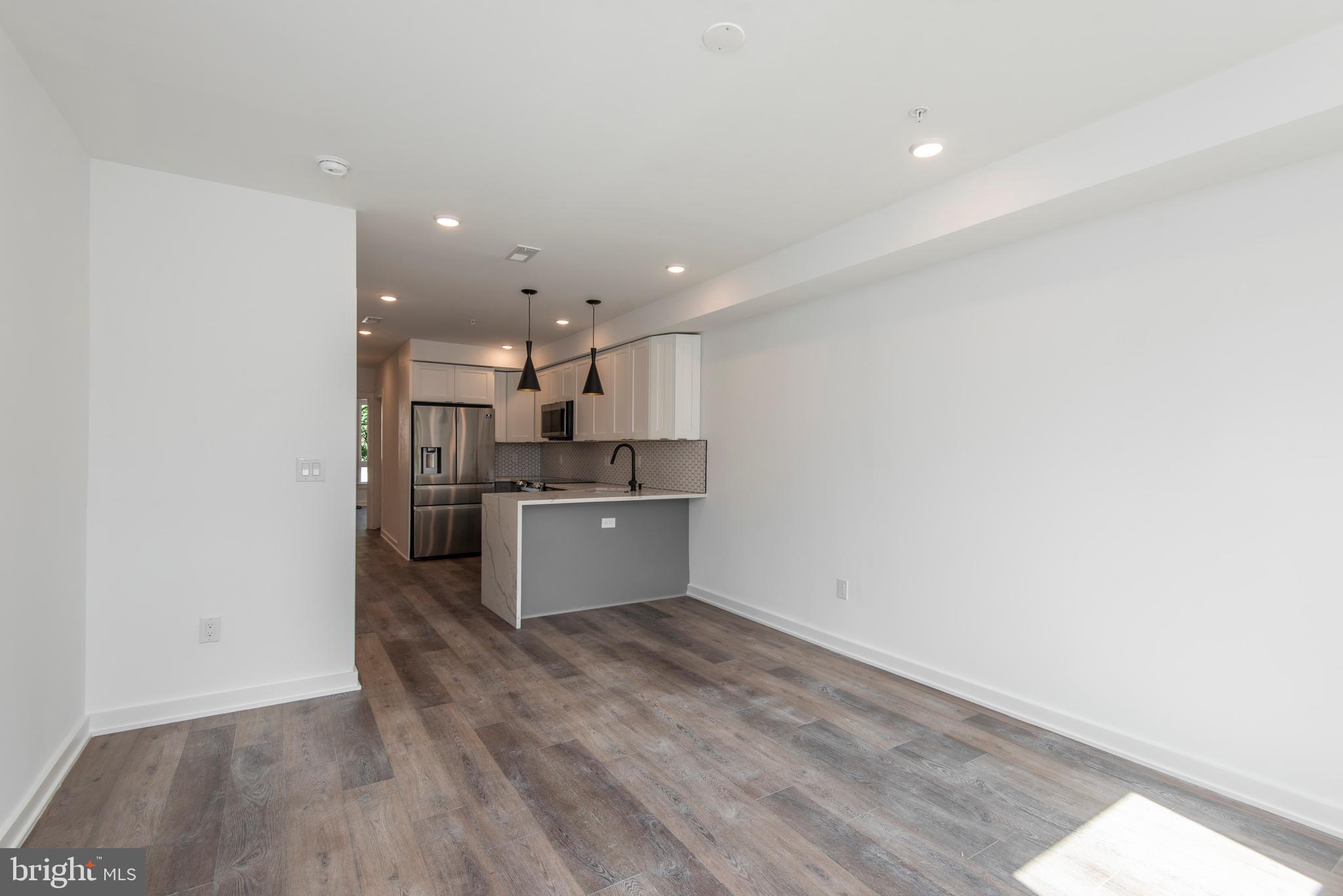 TEMPLE UNIVERSITY - Residential Lease
