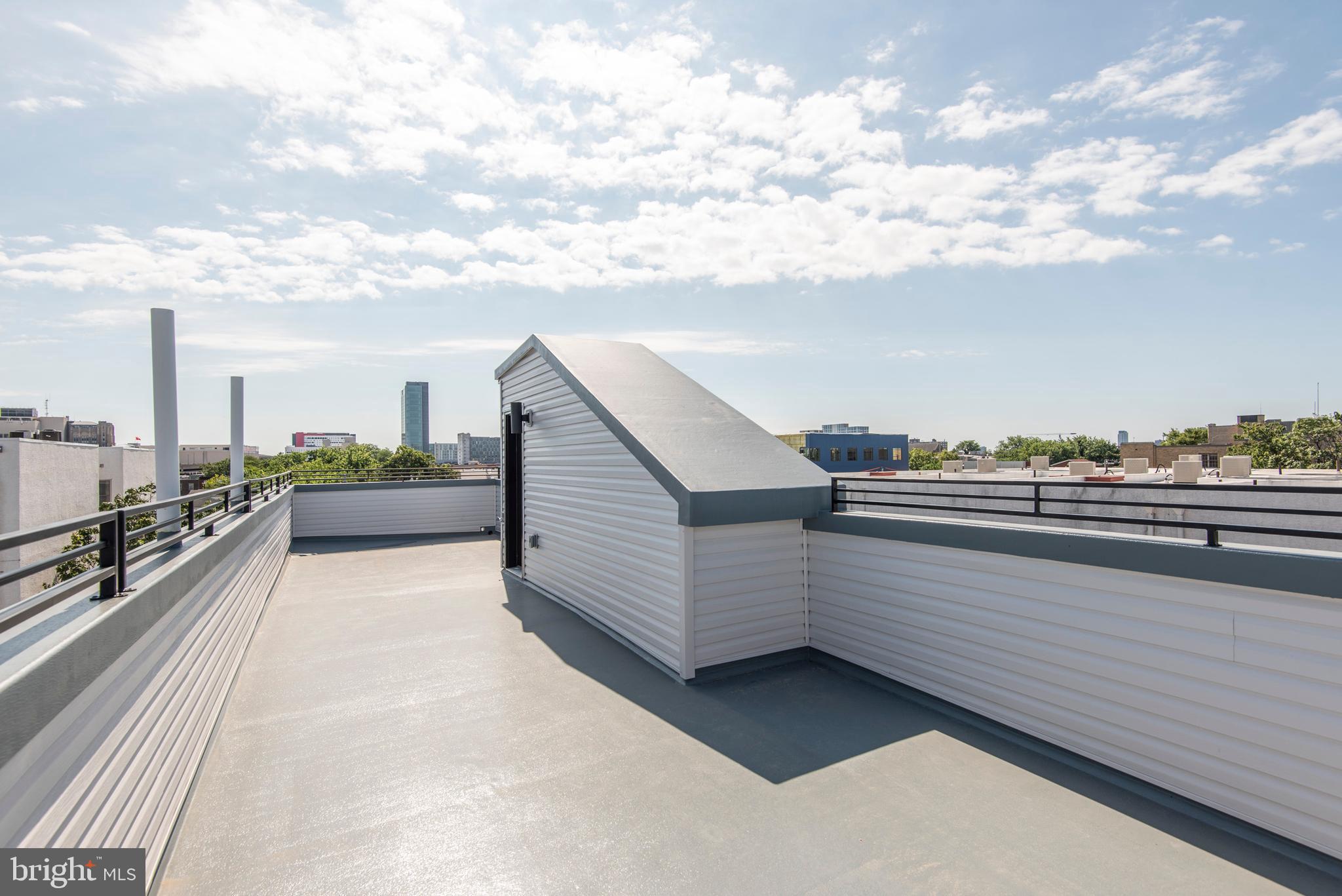 TEMPLE UNIVERSITY - Residential Lease