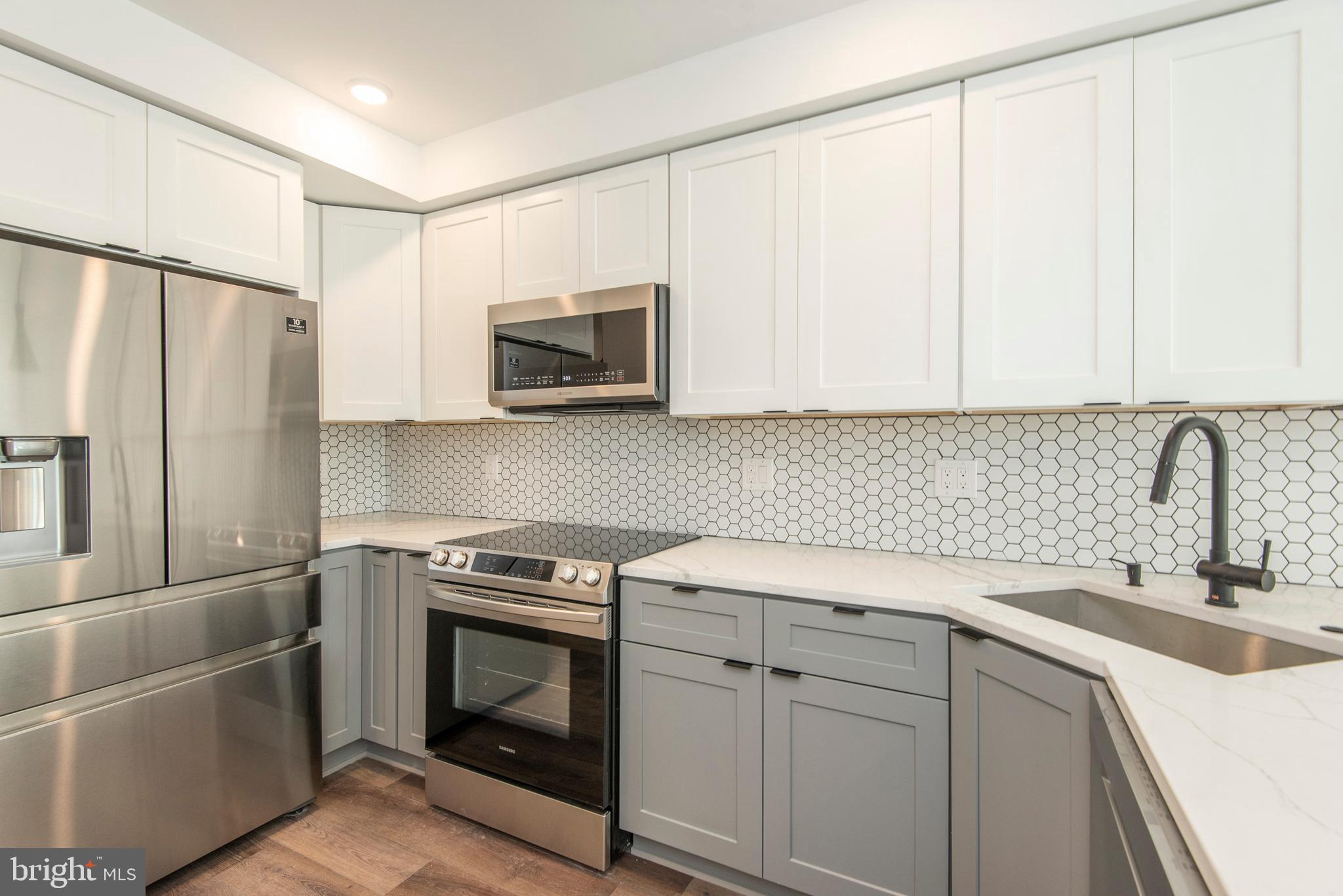 TEMPLE UNIVERSITY - Residential Lease
