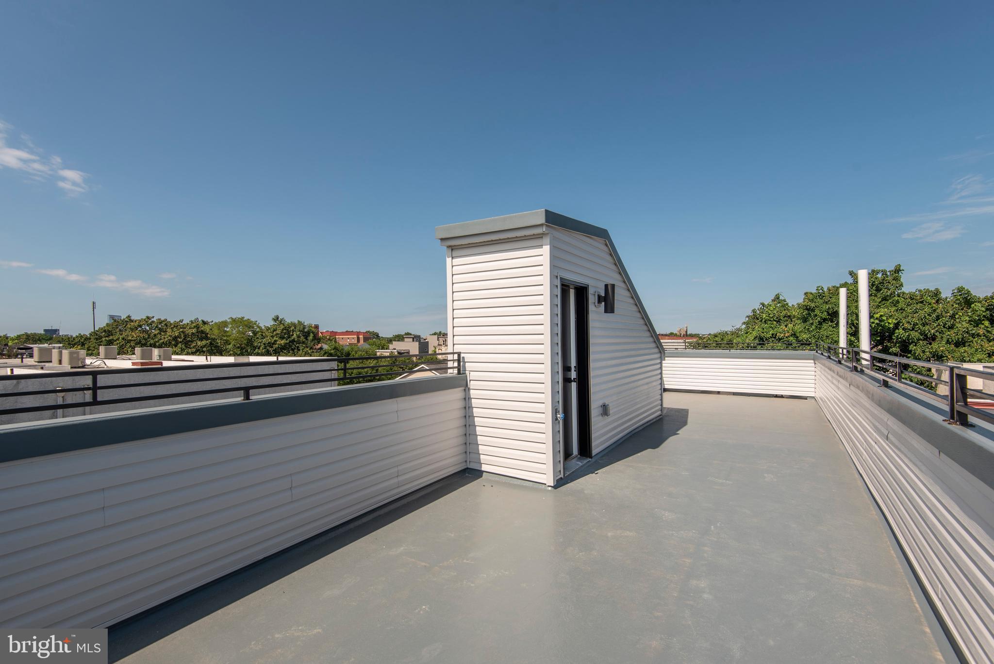 TEMPLE UNIVERSITY - Residential Lease