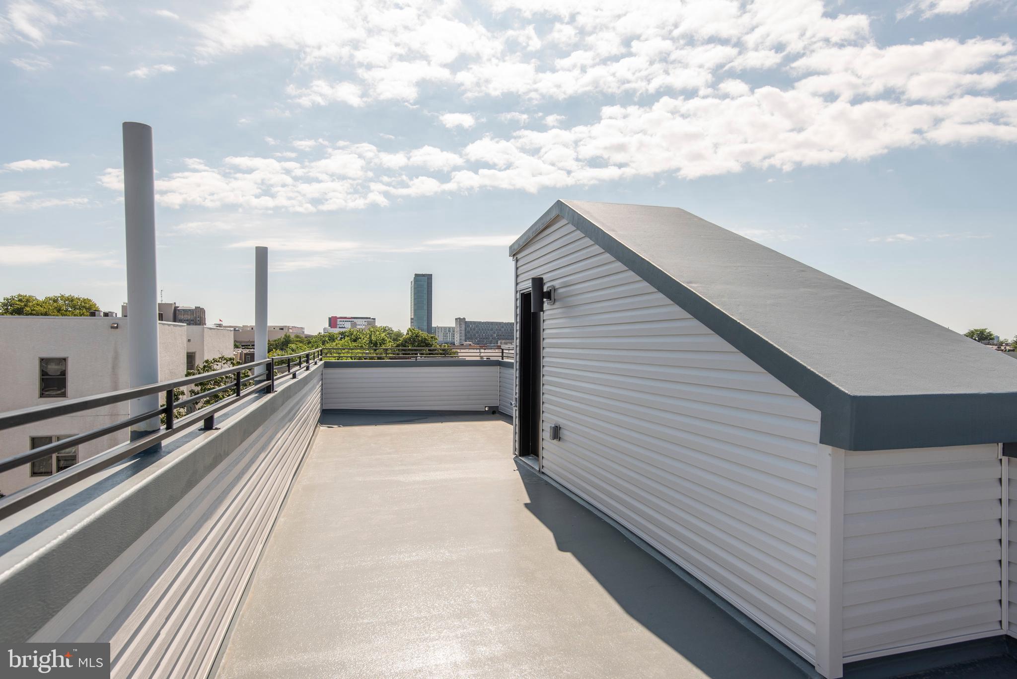 TEMPLE UNIVERSITY - Residential Lease