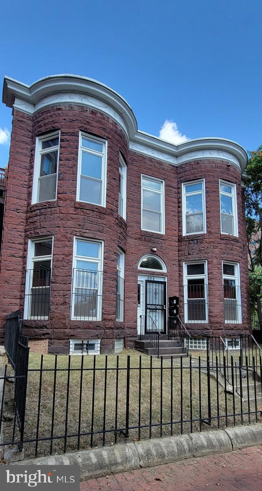 THIS IS THE ONE YOU'VE BEEN WAITING FOR!! Walk to school or work from this Victorian "mini-mansion" directly across from UMMC. Modern basement studio apartment has all the convenience and space you could want. Granite counters, stainless steel appliances, in-unit laundry, and much, much more. Patio use and maintenance is shared with the tenants in the upstairs units. And best of all....UTILITIES ARE INCLUDED IN THE RENT!! Sorry, smoking is not permitted in the apartment. No pets allowed. WELCOME HOME!!