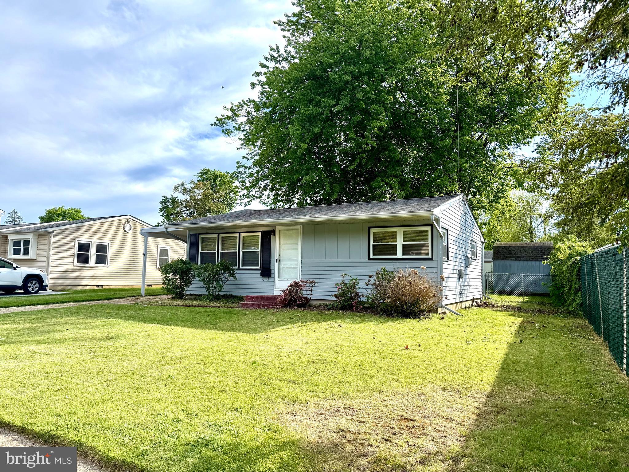 644 N COLES AVENUE