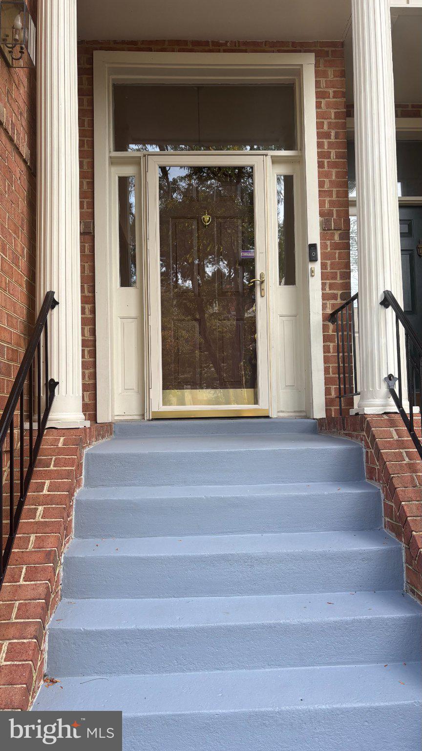 28 SUNCROFT COURT