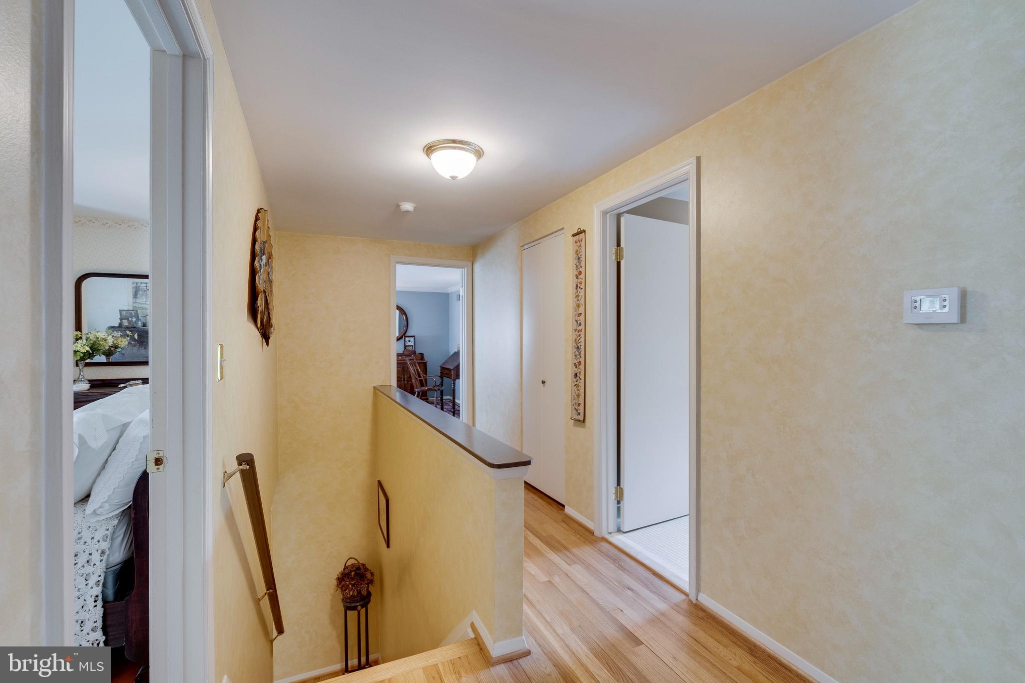 FOX HILLS - Residential