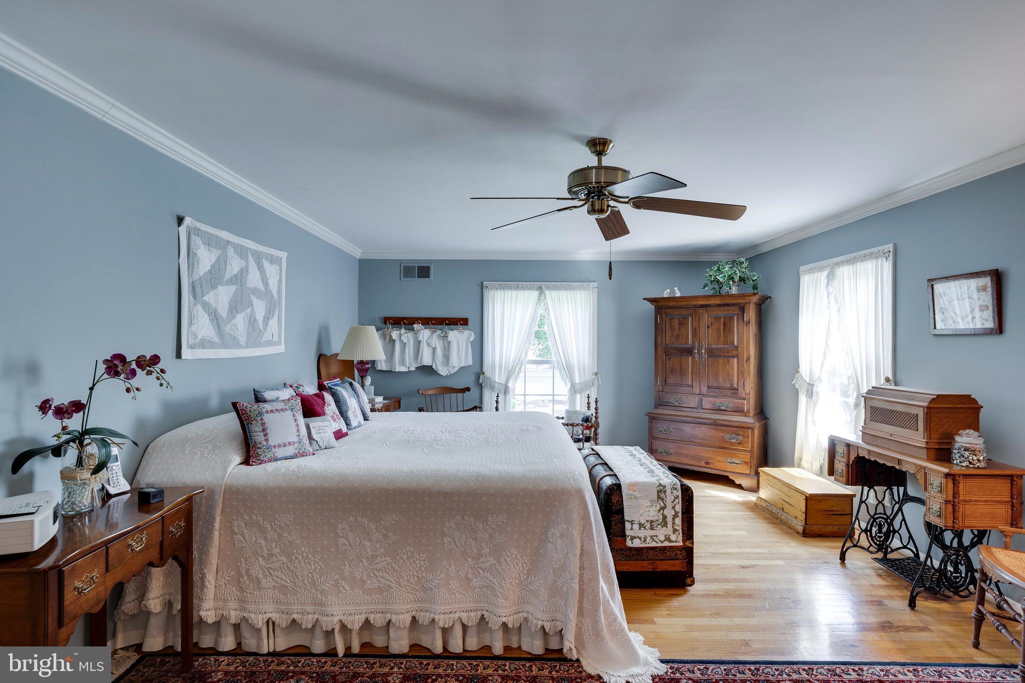 FOX HILLS - Residential