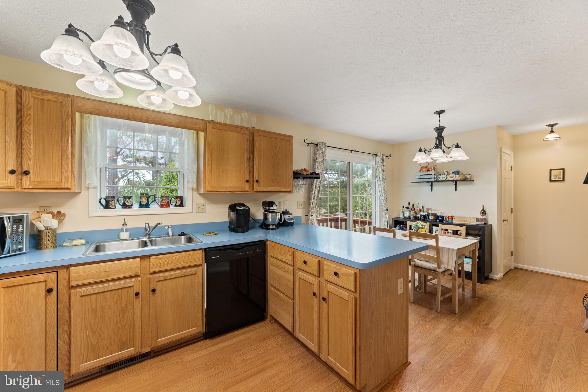 OPEQUON MEADOWS - Residential