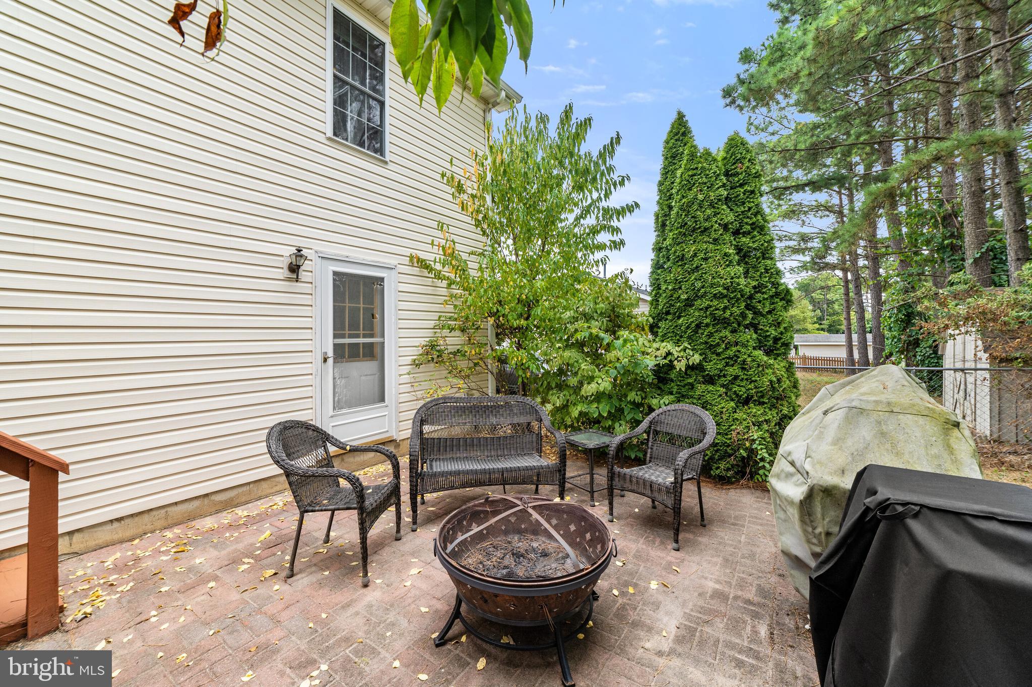 OPEQUON MEADOWS - Residential