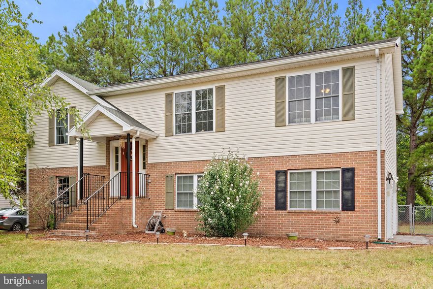 Well maintained split foyer in Opequon Meadows featuring 3 bedrooms, 3 baths.  Inside are spacious living room, eat in kitchen, 3 bedrooms, 3 full baths and a rec room. Incredible fenced backyard is an oasis with peaceful brick patio surrounded by mature trees.  2 car attached side load garage offers room for parking, workshop and more!