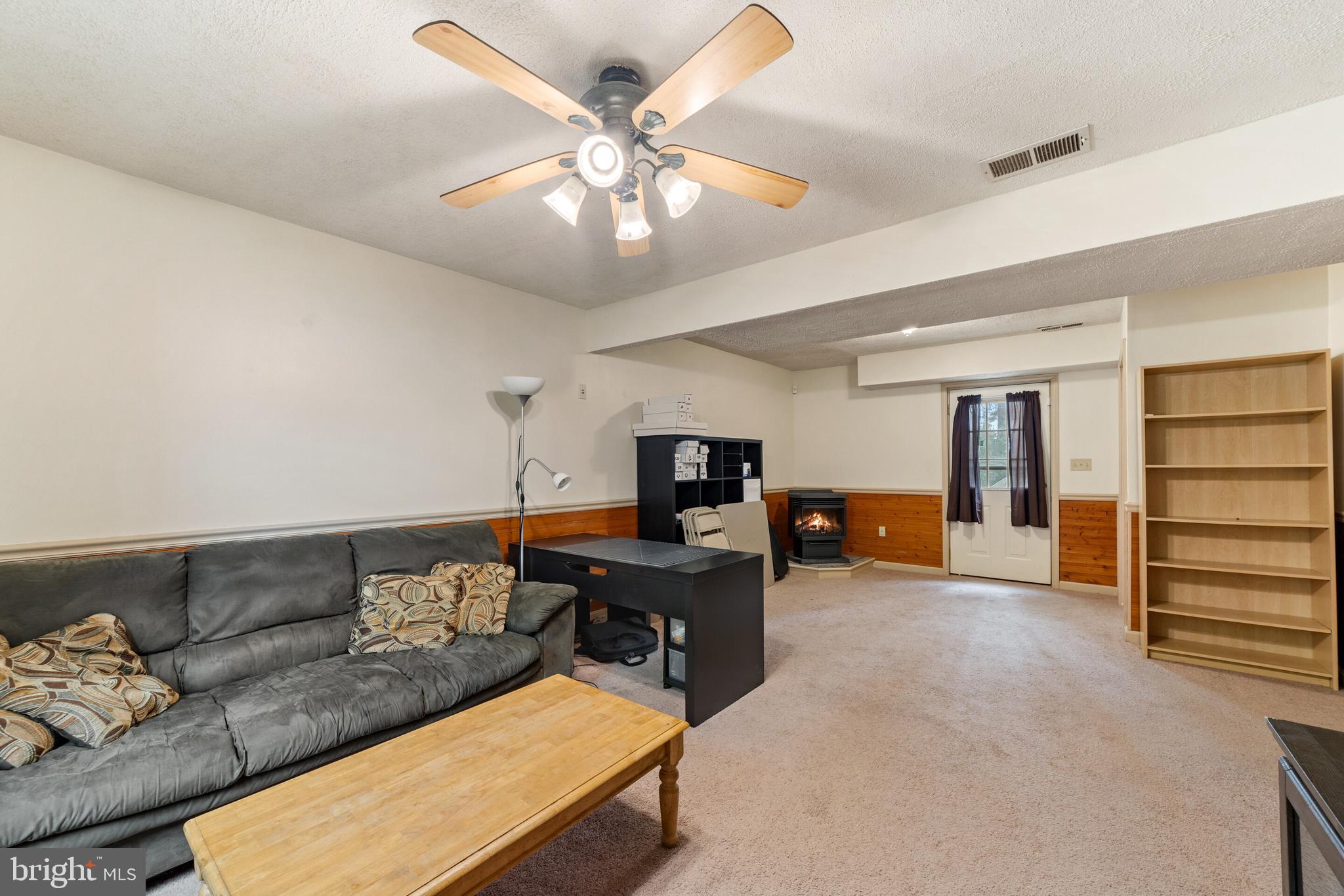 OPEQUON MEADOWS - Residential