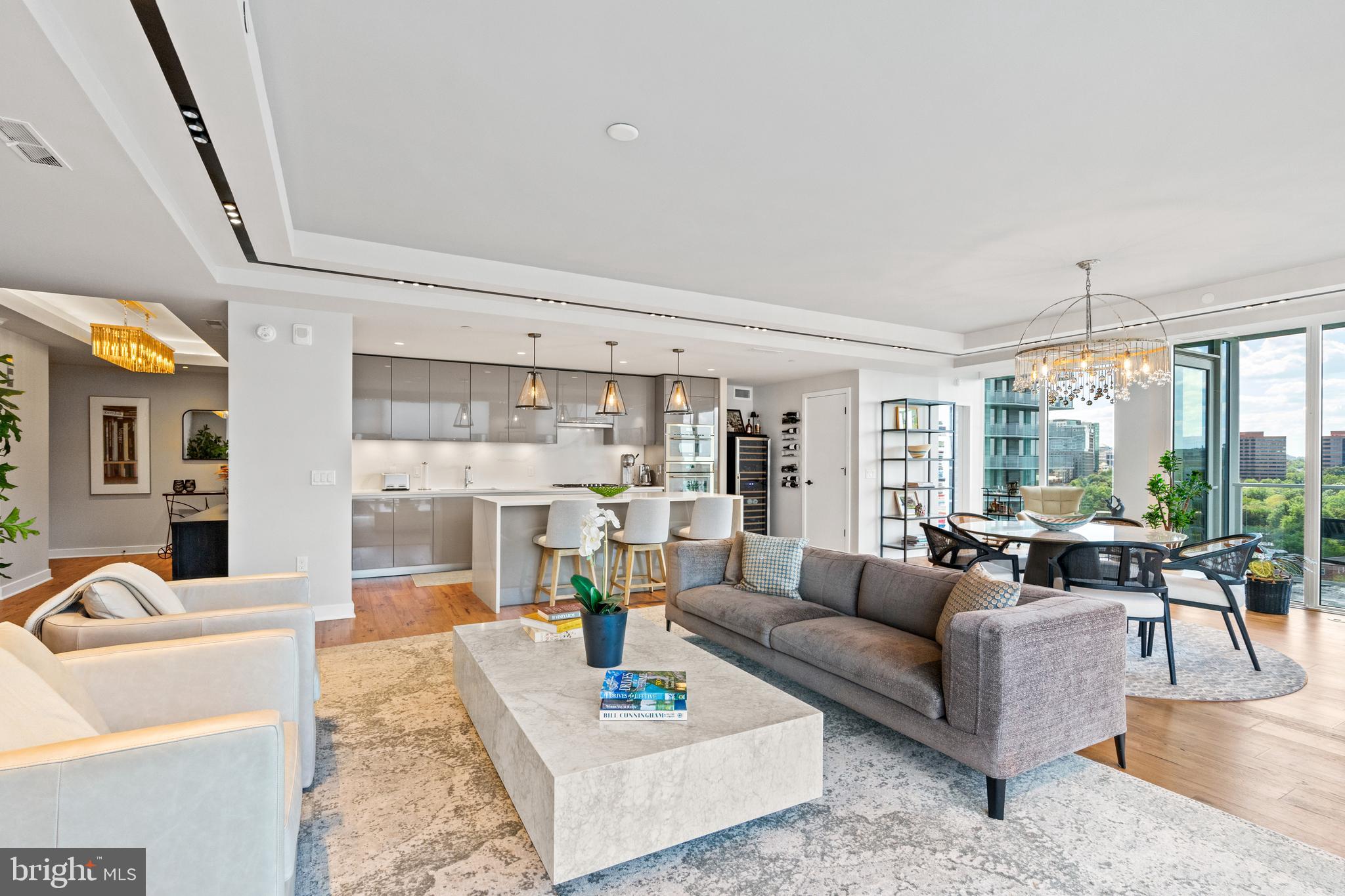 ROSSLYN - Residential