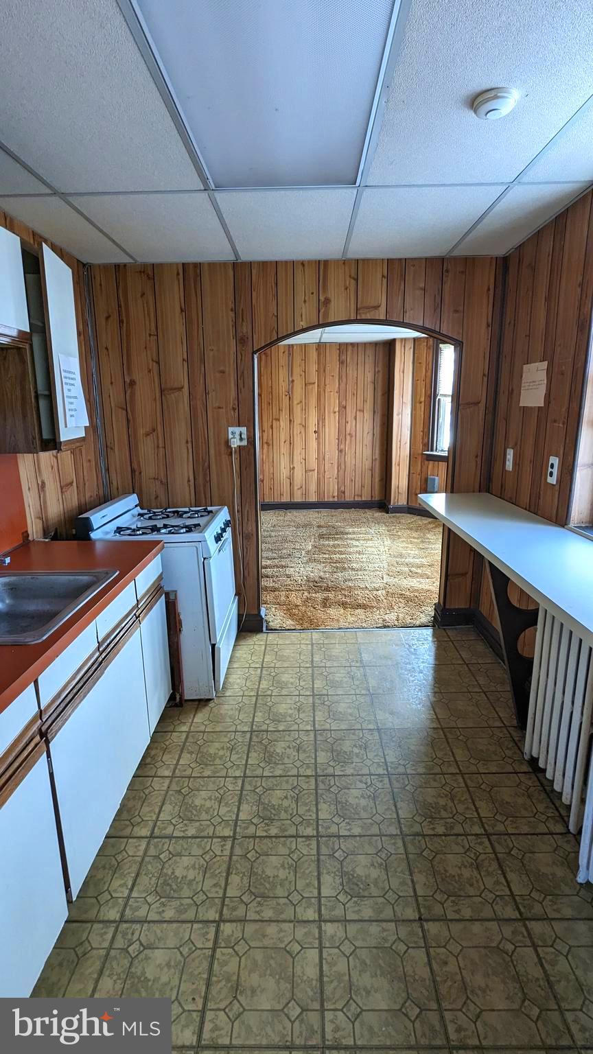 WEST OAK LANE - Commercial Sale