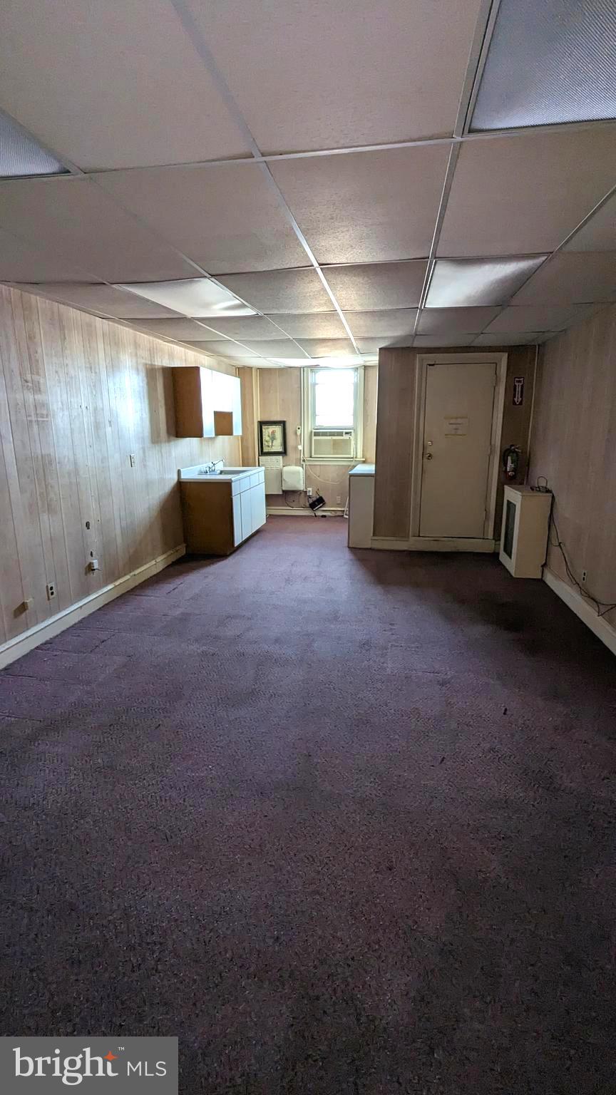 WEST OAK LANE - Commercial Sale