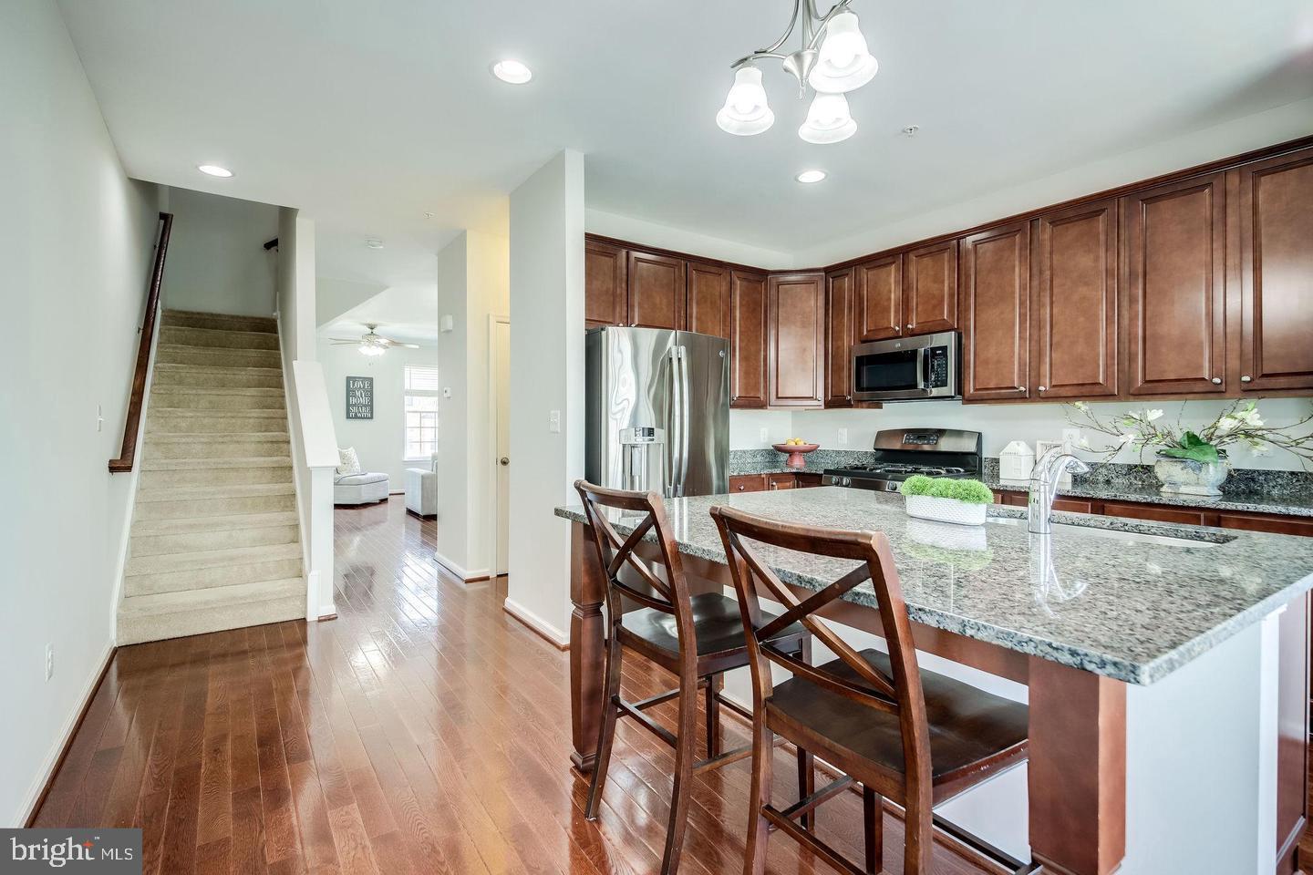 PARKSIDE AT MARKET CENTER - Residential