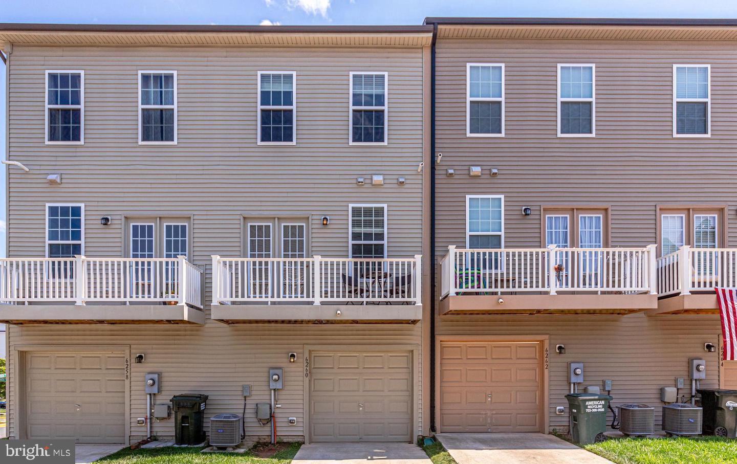 PARKSIDE AT MARKET CENTER - Residential