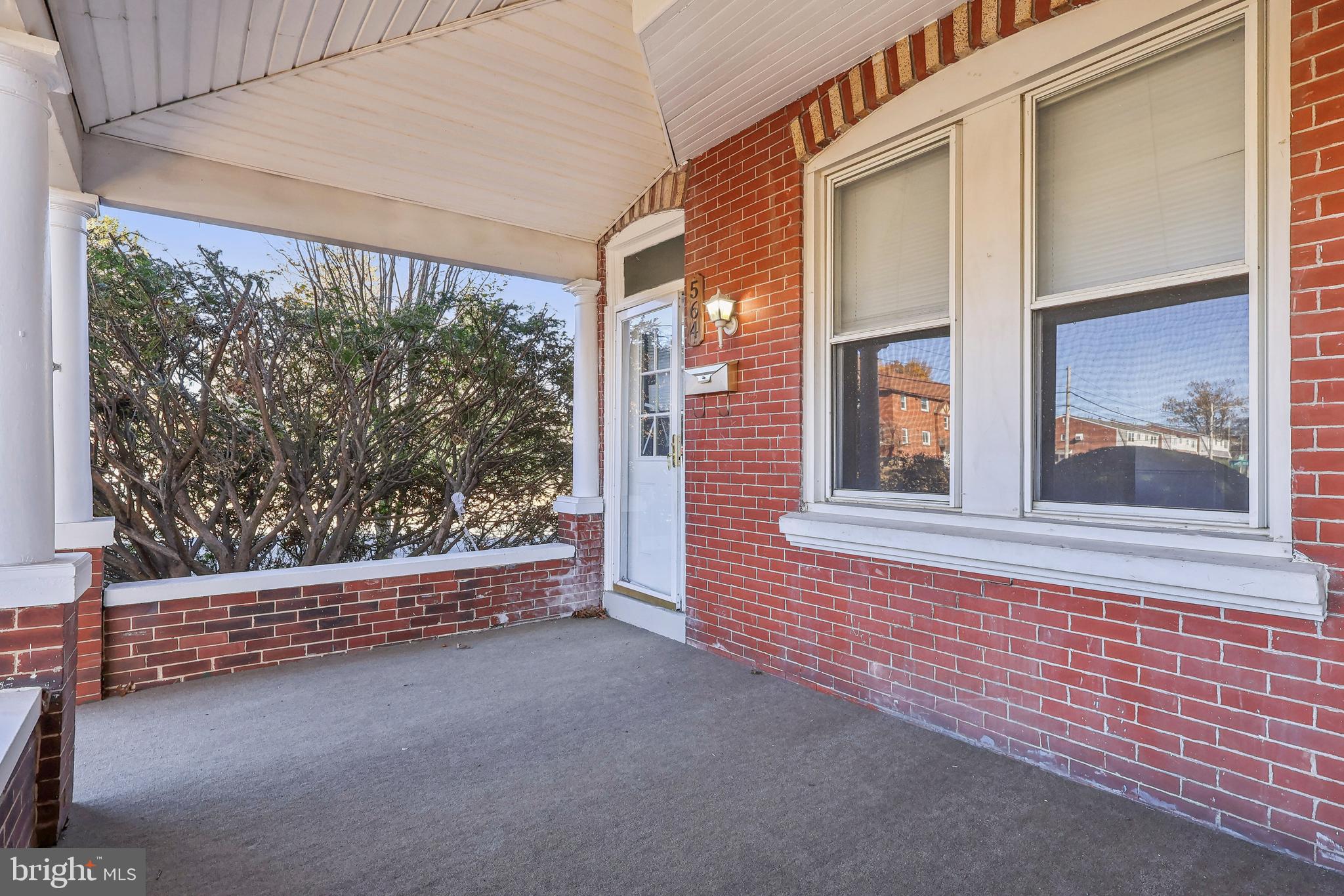 NORRISTOWN - Residential