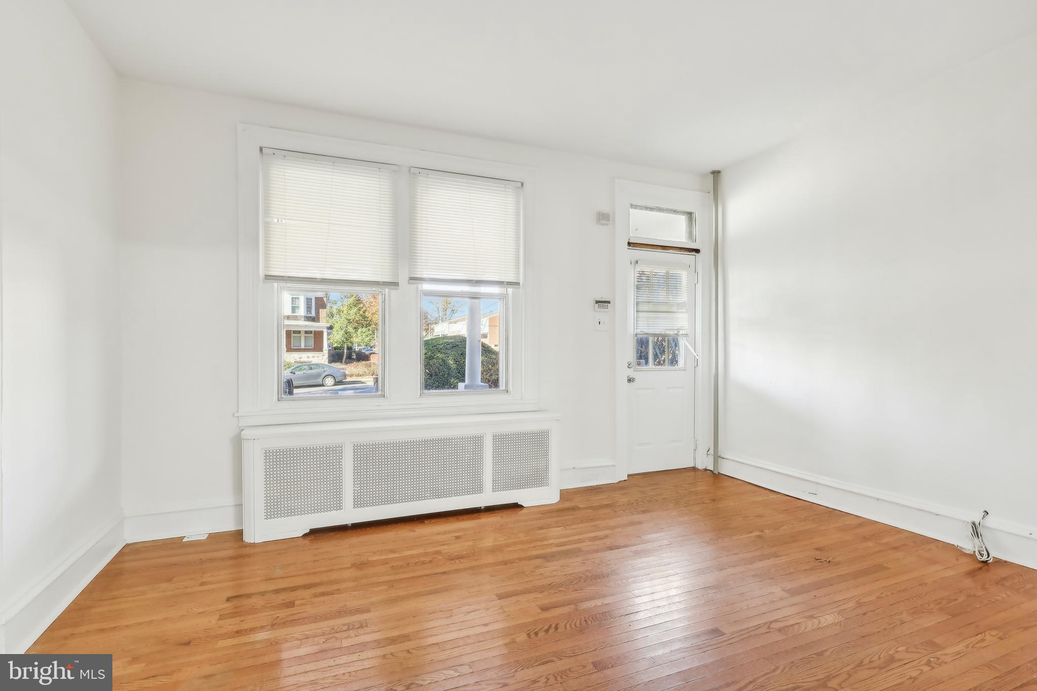 NORRISTOWN - Residential